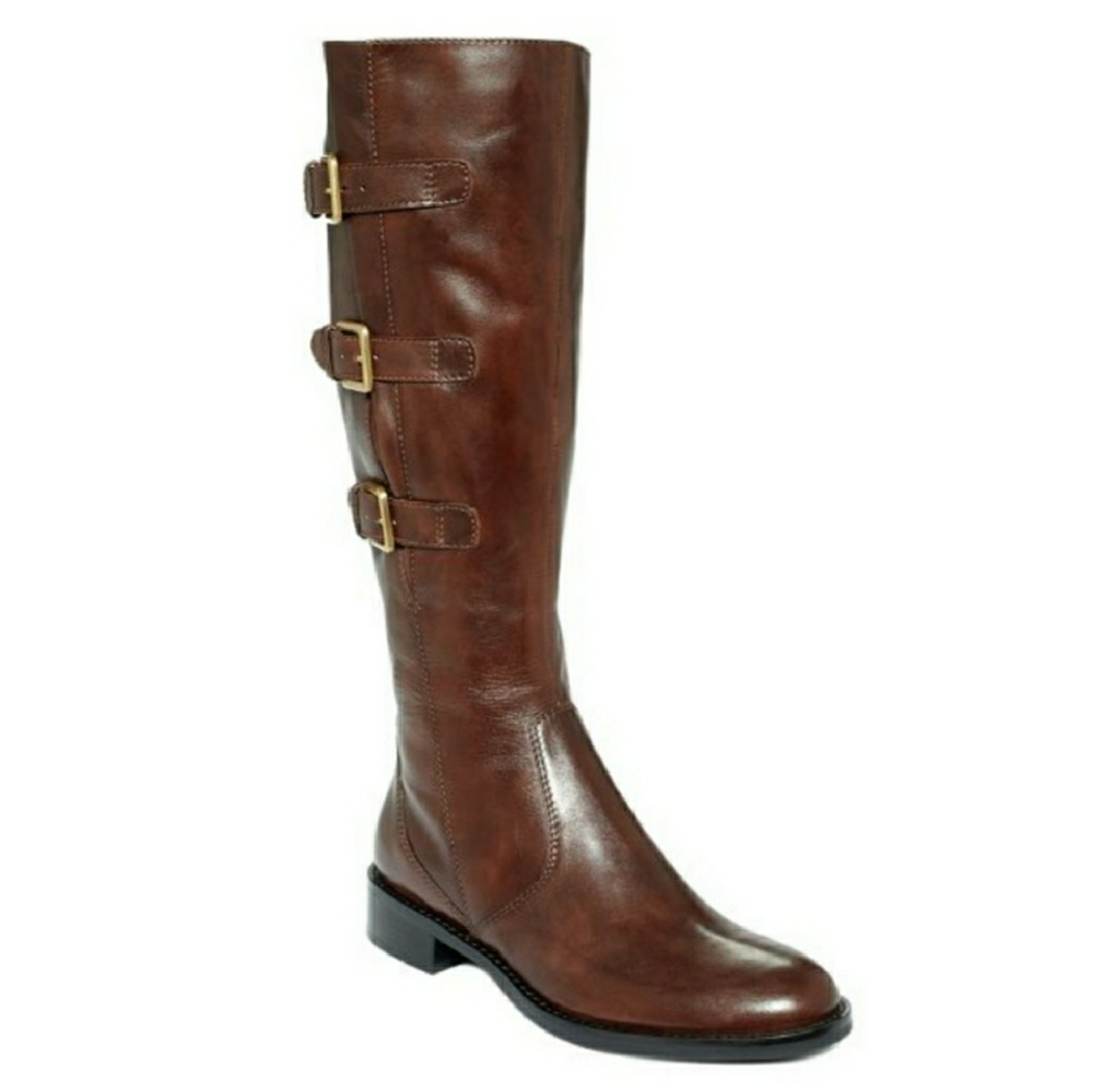 Stylish Ecco Boots - Picture 2 of 8